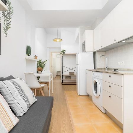 Precioso Apartamento Con Habitacion Separada En Centro Historico De Málaga Esterno foto