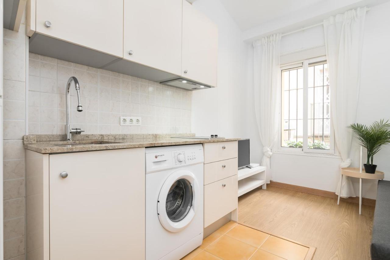 Precioso Apartamento Con Habitacion Separada En Centro Historico De Málaga Esterno foto