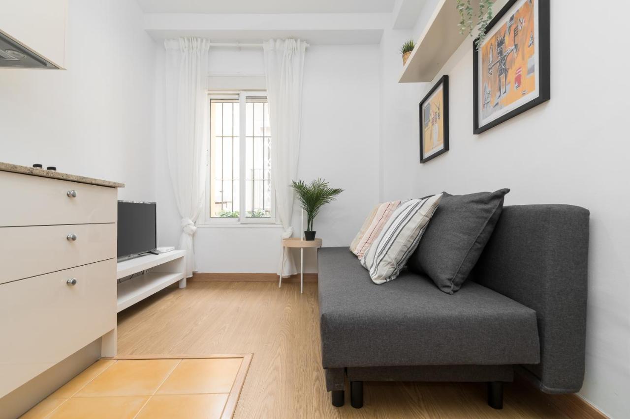 Precioso Apartamento Con Habitacion Separada En Centro Historico De Málaga Esterno foto
